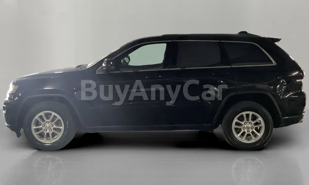 Vehicle photo 6