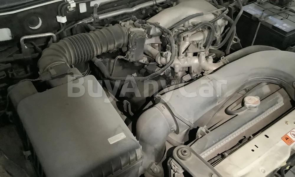 Vehicle photo 6