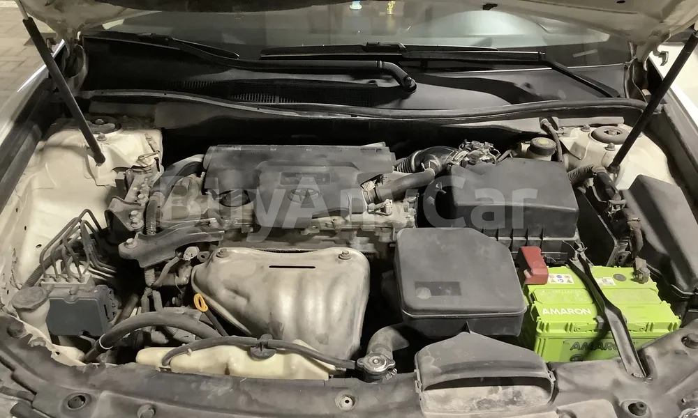 Vehicle photo 6
