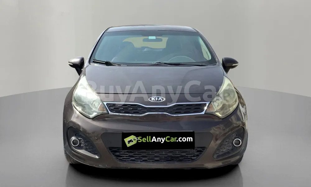 Vehicle photo 1