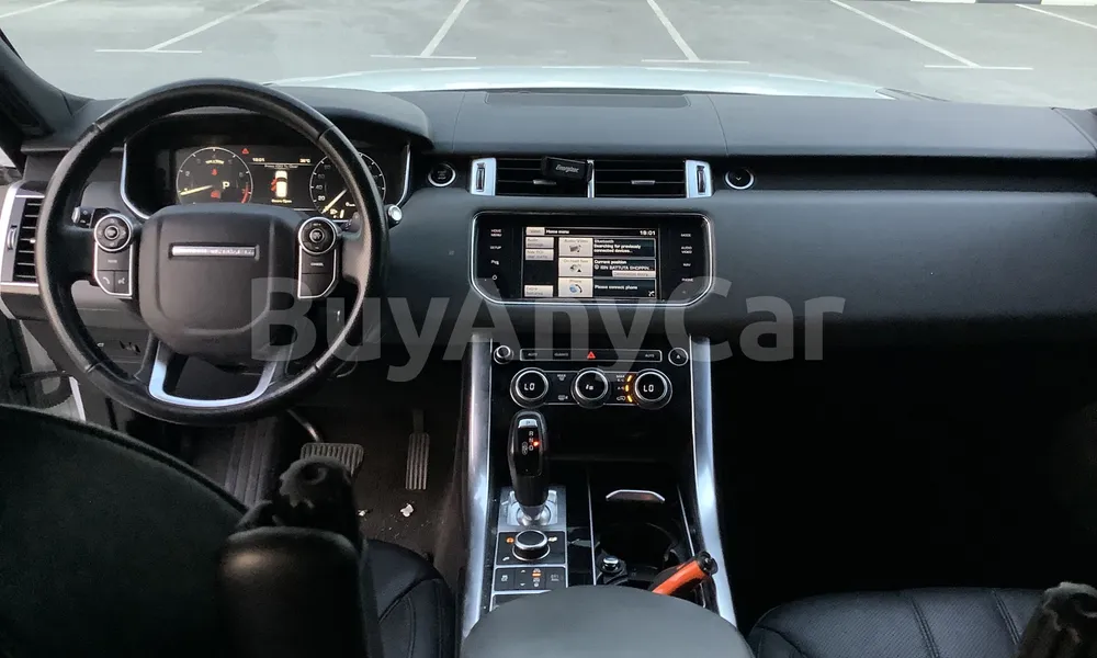 Vehicle photo 7
