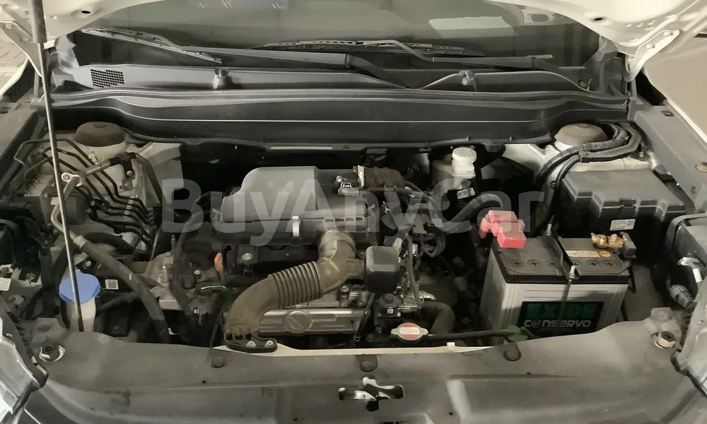 Vehicle photo 6