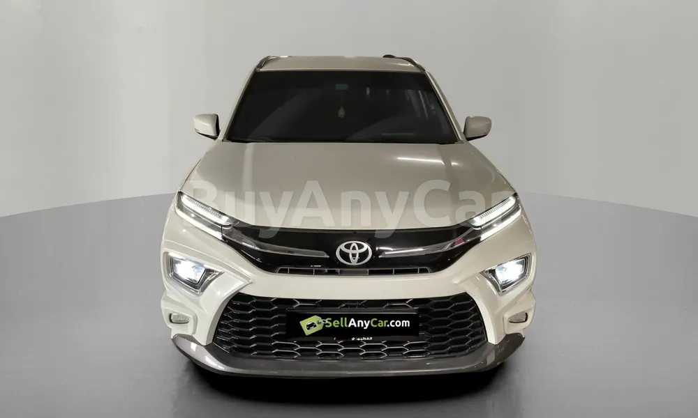 Vehicle photo 1