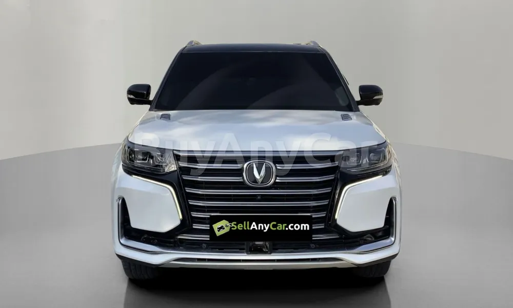 Vehicle photo 1