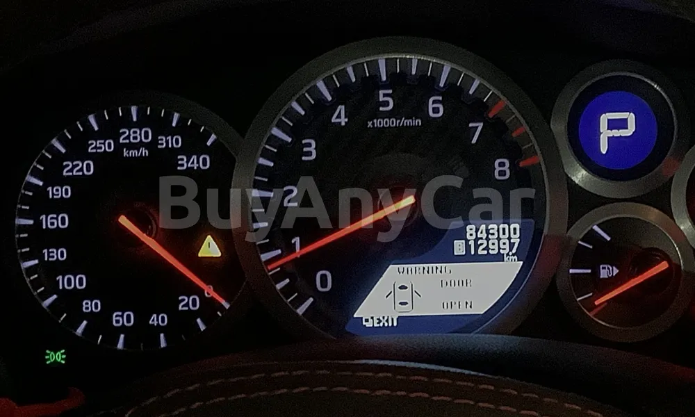 Vehicle photo 7