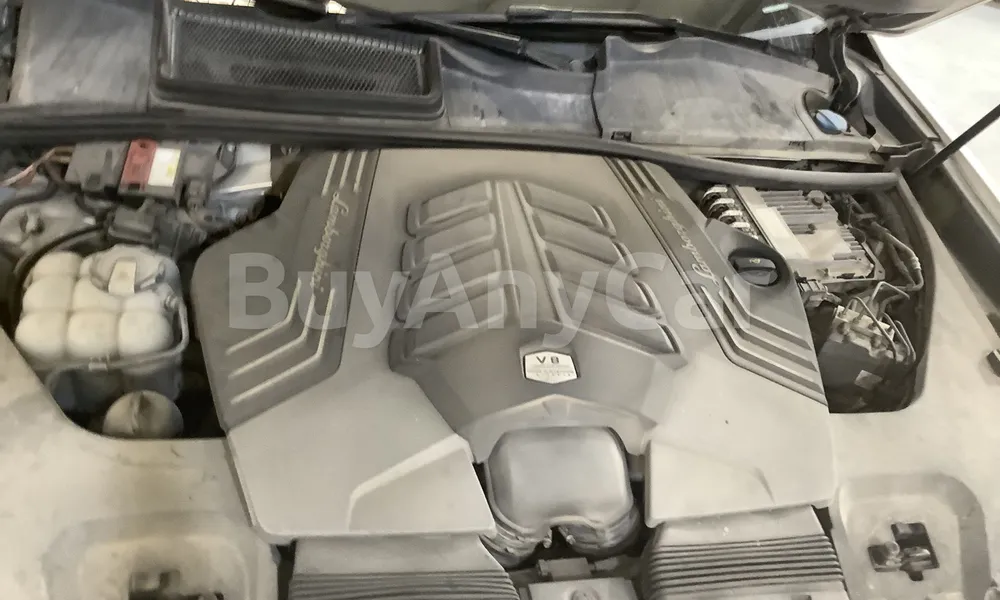 Vehicle photo 6