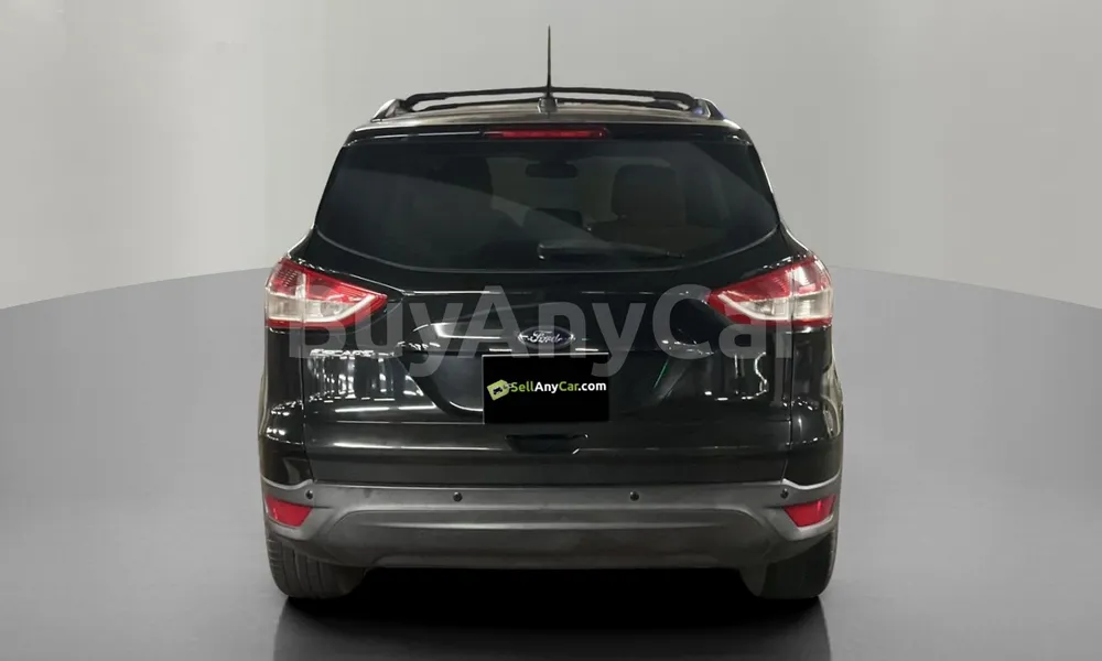 Vehicle photo 2