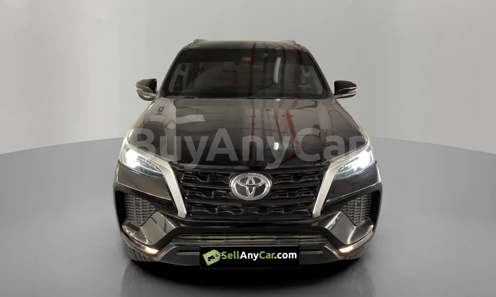 Vehicle photo 1