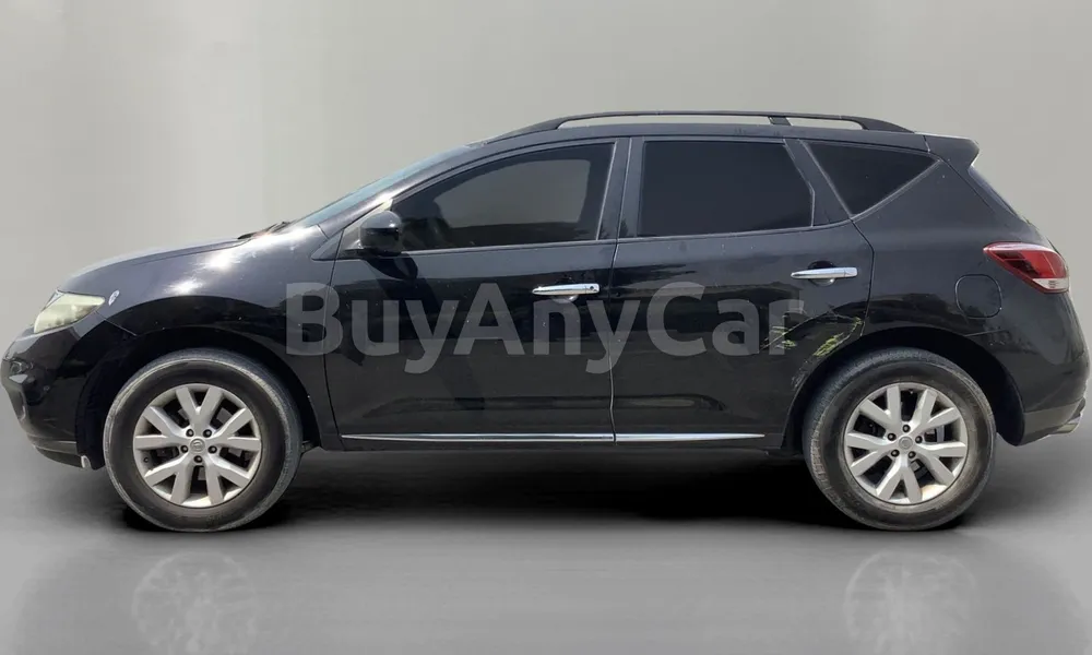 Vehicle photo 4