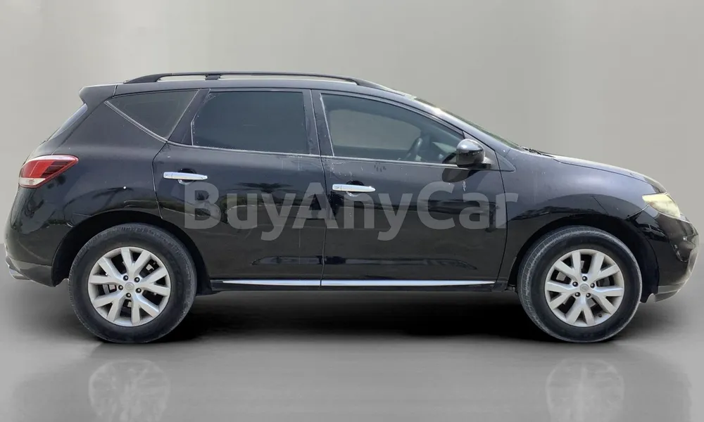 Vehicle photo 3