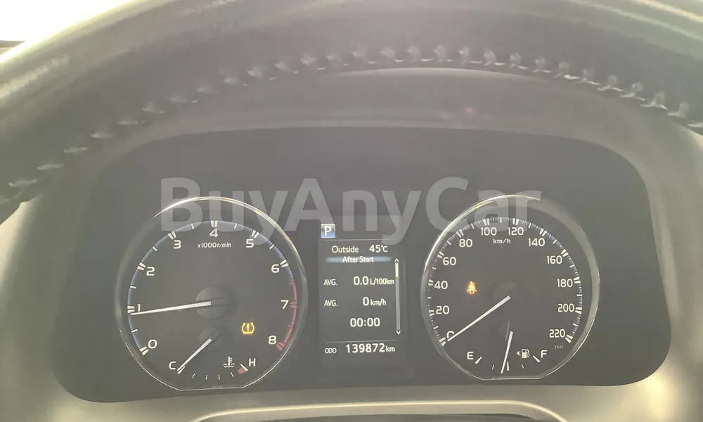 Vehicle photo 7