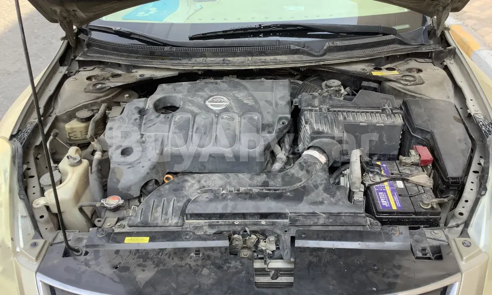 Vehicle photo 6