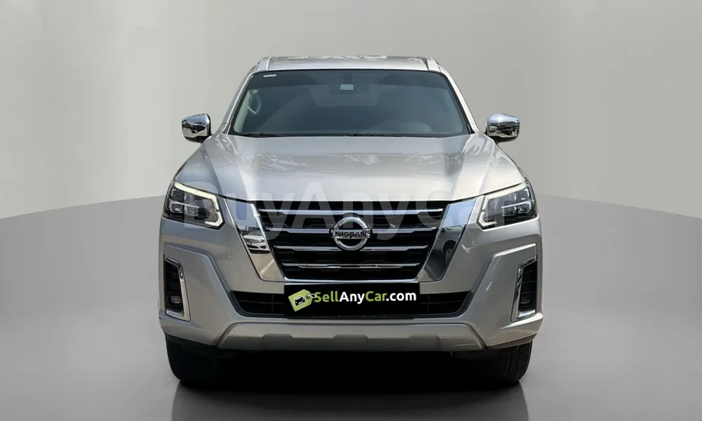 Vehicle photo 1