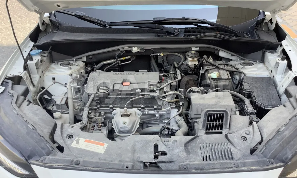 Vehicle photo 6
