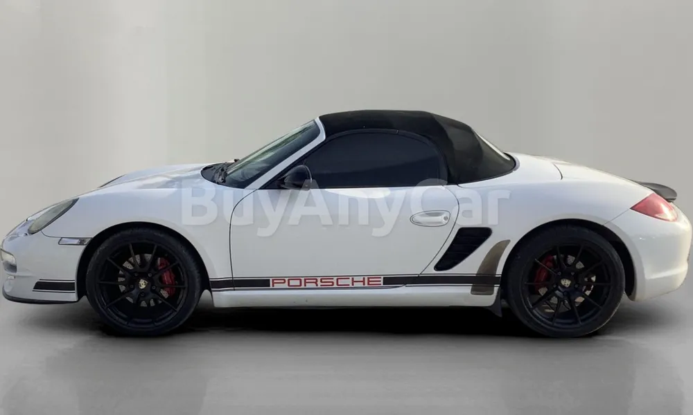 Vehicle photo 5