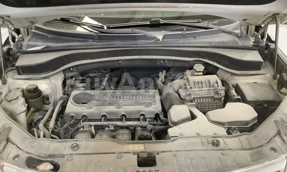 Vehicle photo 6