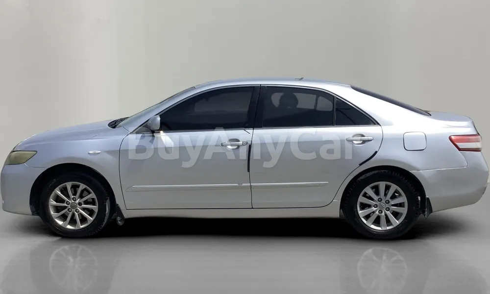 Vehicle photo 4