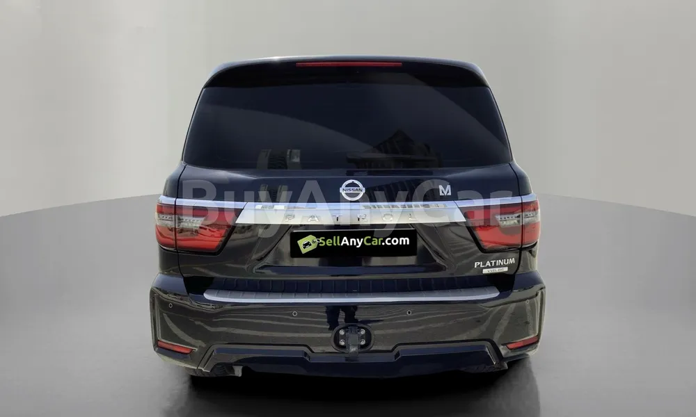 Vehicle photo 2