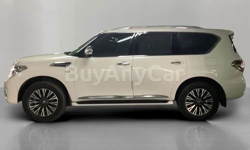 Vehicle photo 4