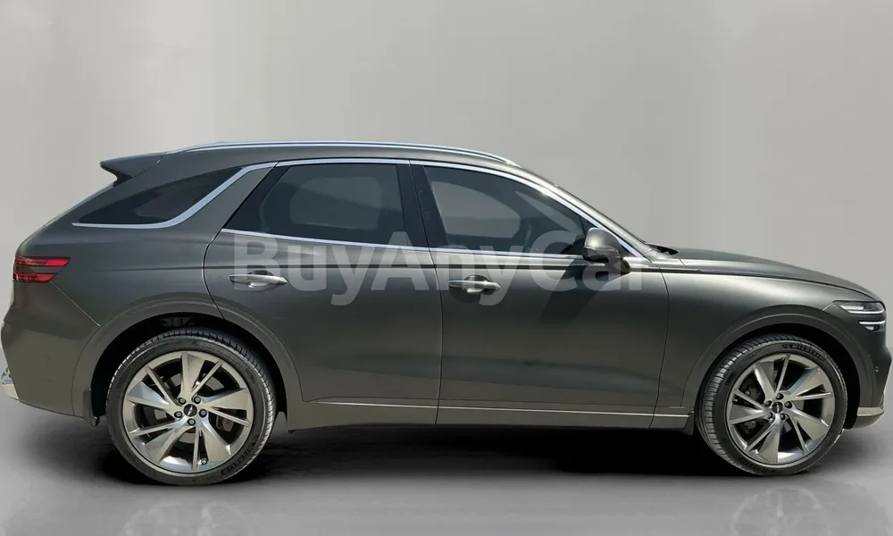 Vehicle photo 3