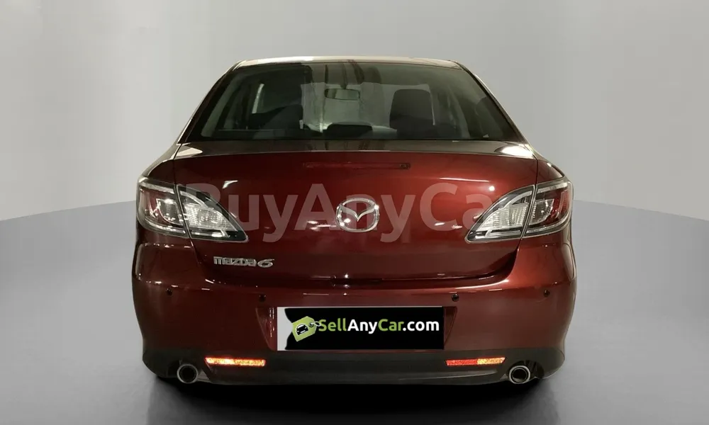 Vehicle photo 2