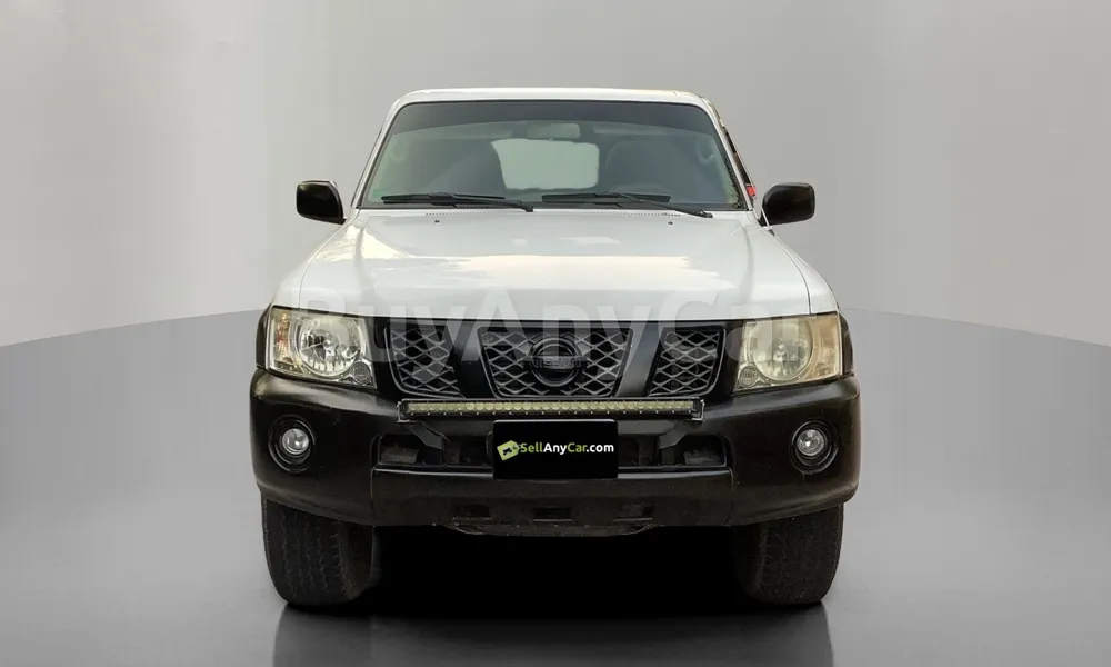 Vehicle photo 1