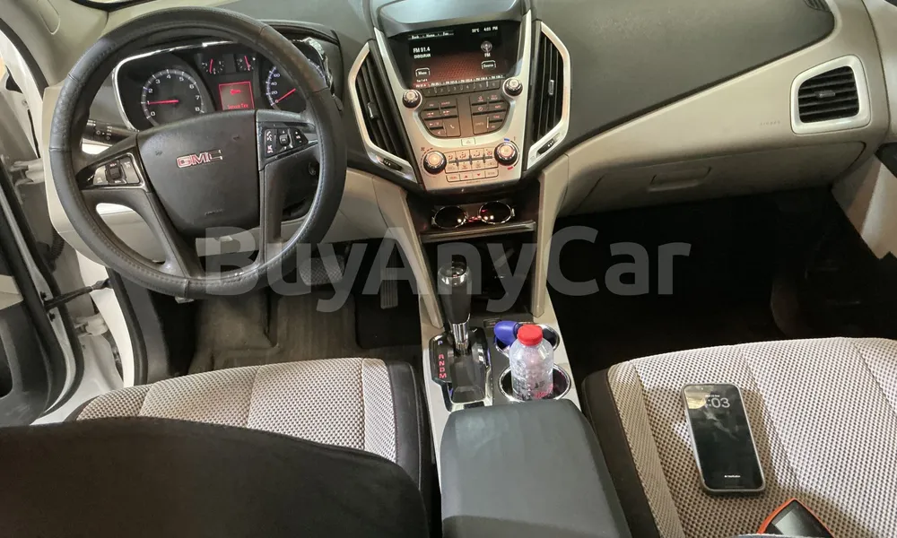 Vehicle photo 8