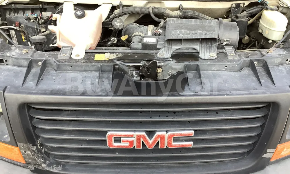 Vehicle photo 6