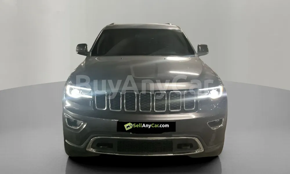 Vehicle photo 1