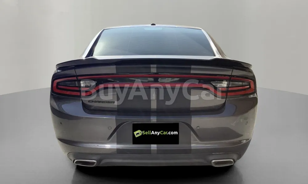 Vehicle photo 2