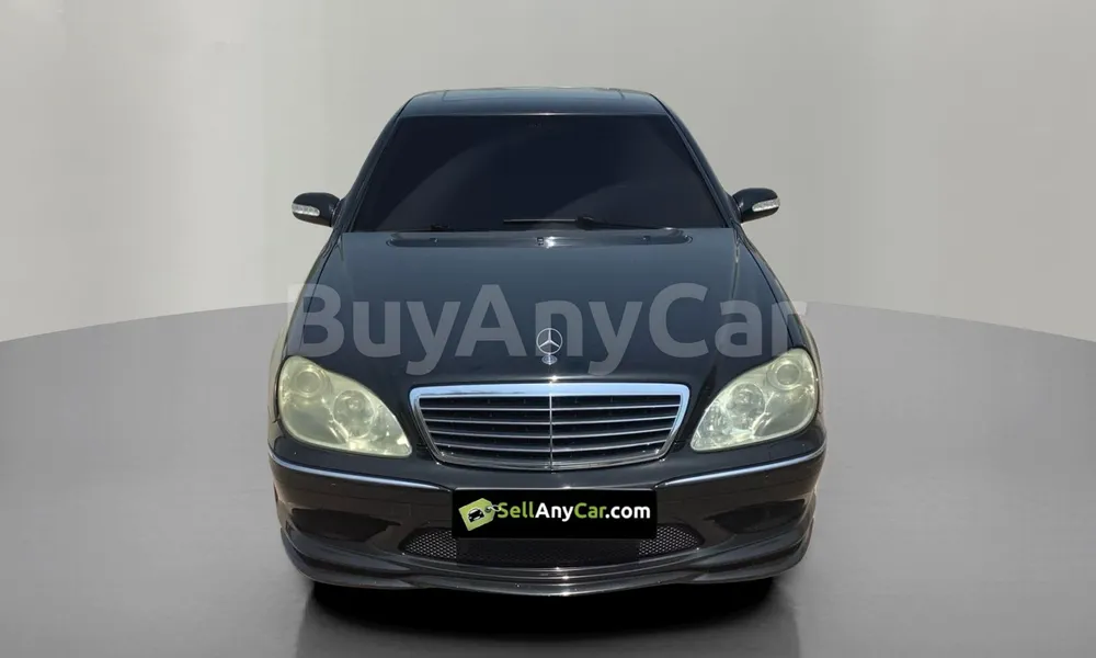 Vehicle photo 1