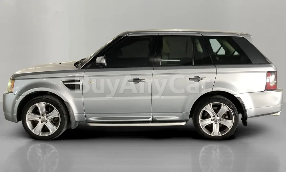 Vehicle photo 4