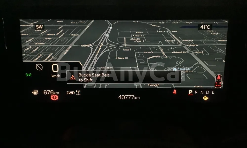 Vehicle photo 8
