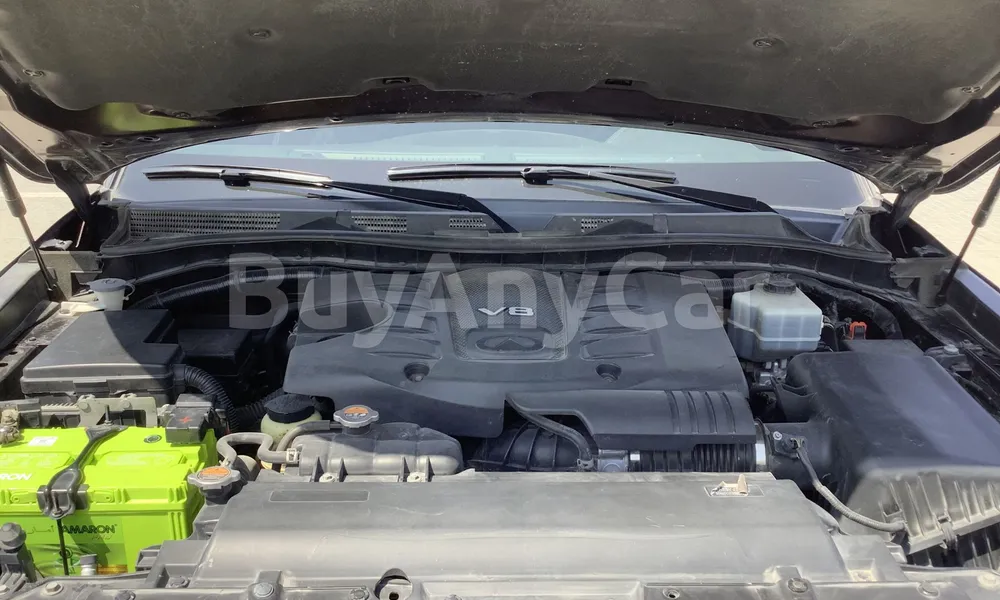 Vehicle photo 8