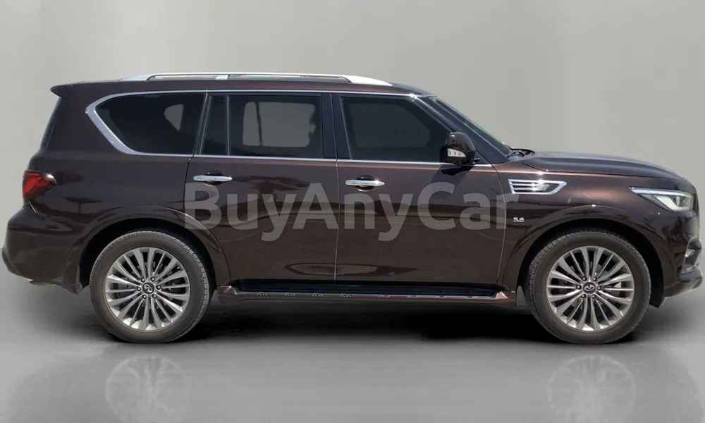 Vehicle photo 5