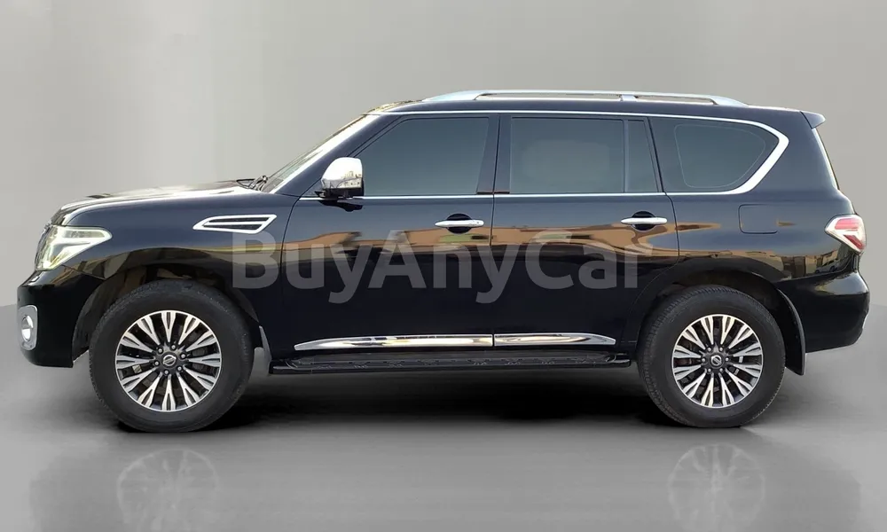 Vehicle photo 3