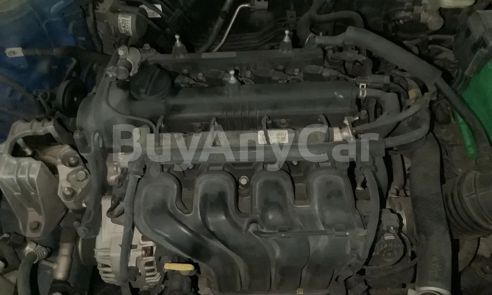 Vehicle photo 6