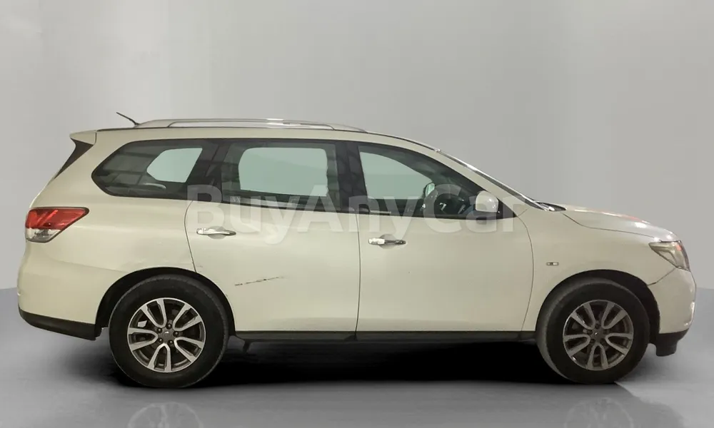 Vehicle photo 3