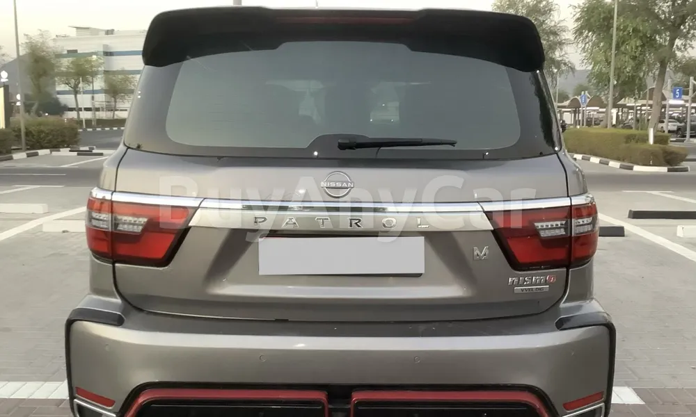 Vehicle photo 2