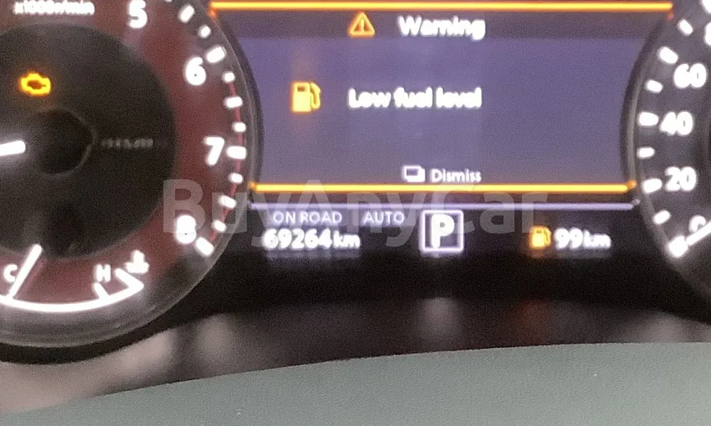 Vehicle photo 7