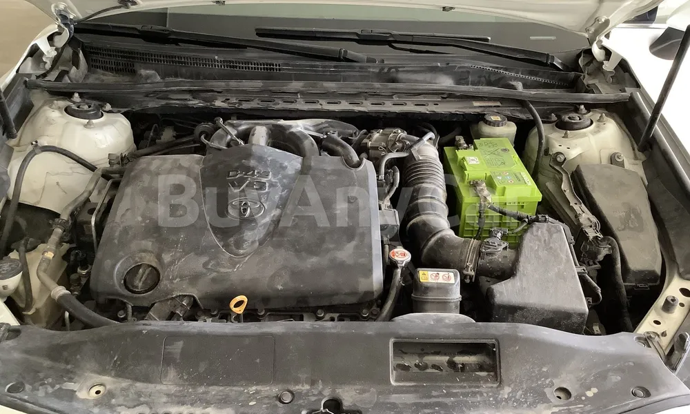 Vehicle photo 7
