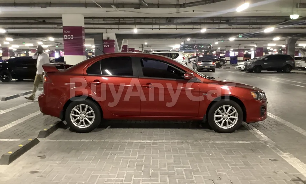 Vehicle photo 4