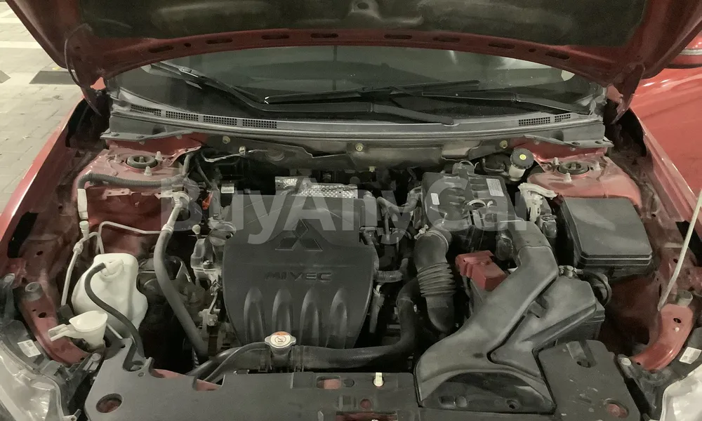 Vehicle photo 6