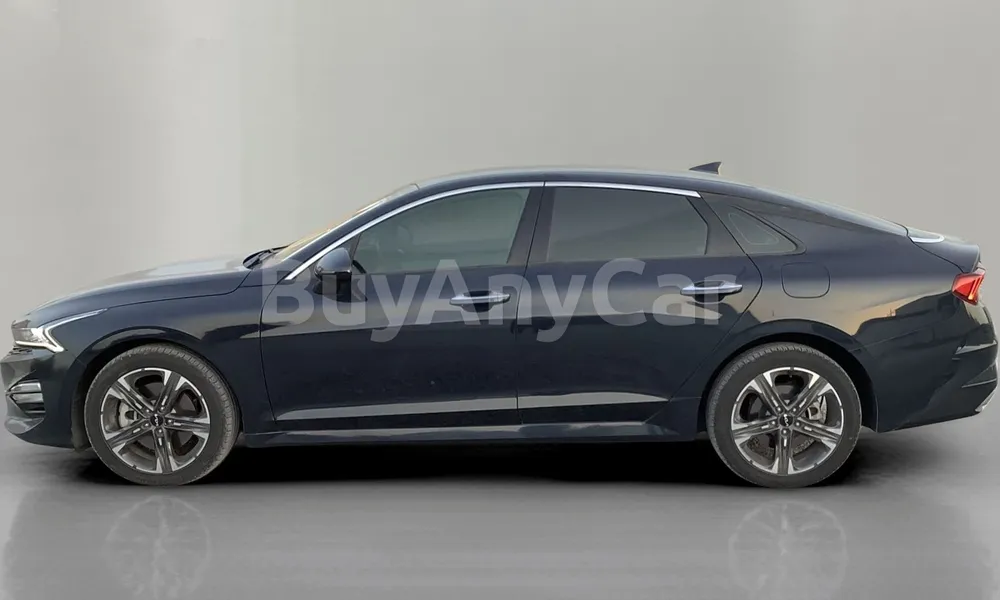 Vehicle photo 4