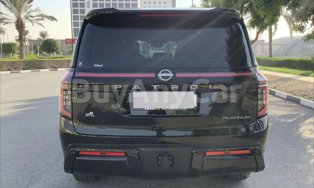 Vehicle photo 2