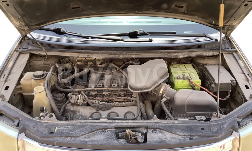 Vehicle photo 5