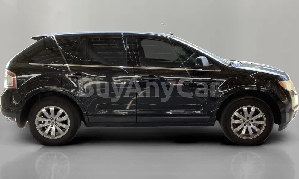 Vehicle photo 3