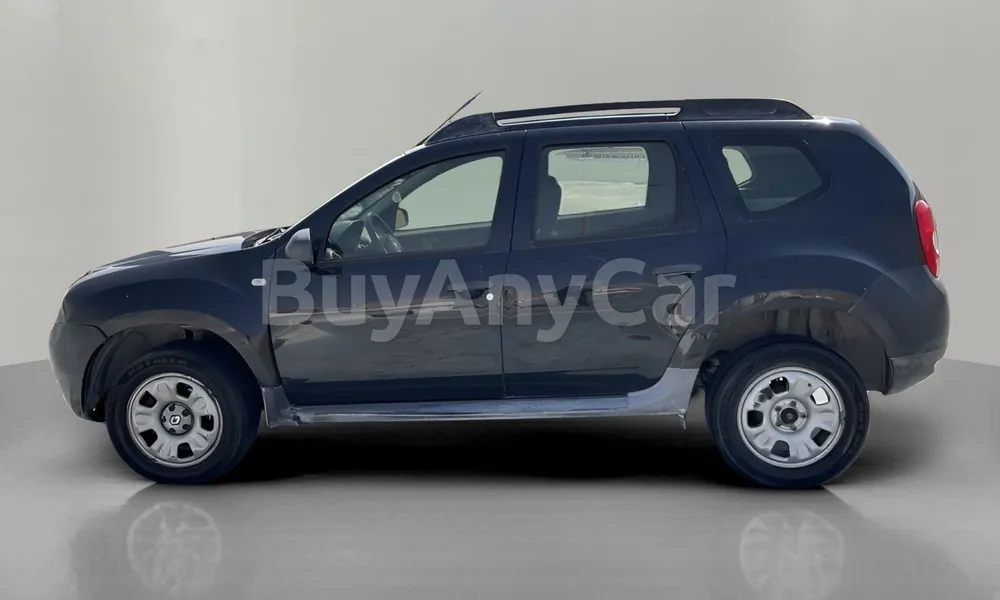 Vehicle photo 4