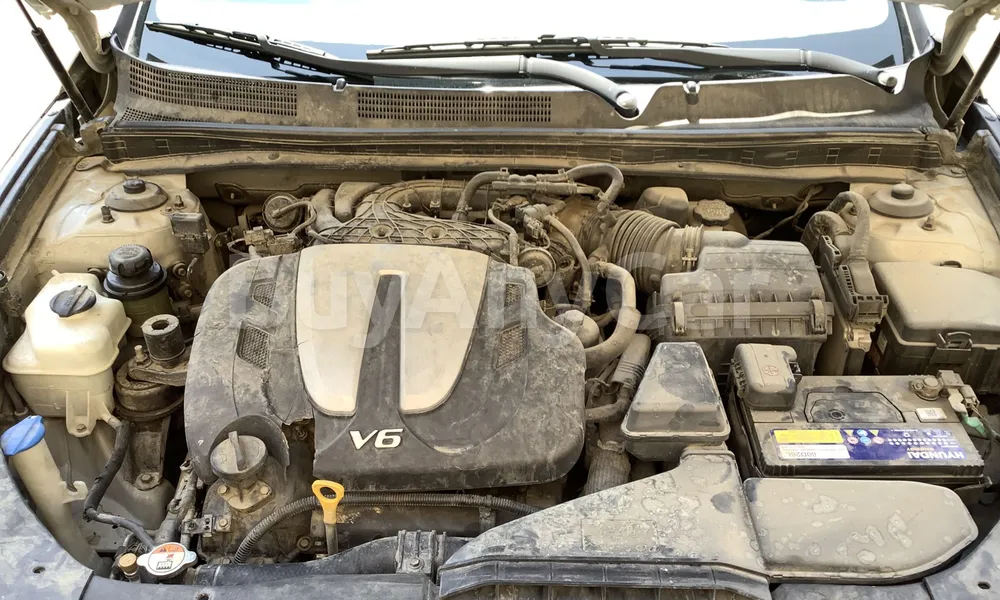 Vehicle photo 7