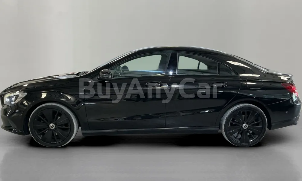 Vehicle photo 4
